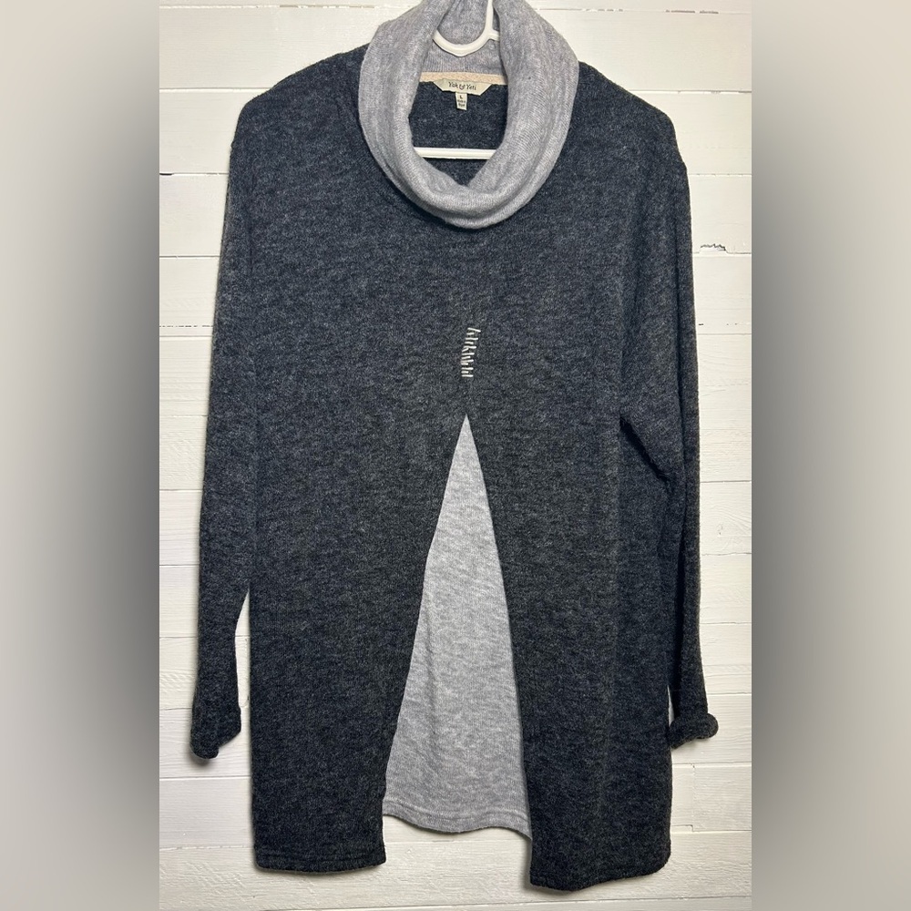 Yak N Yeti long sweater, dark gray and light gray. Turtleneck, women’s L. - Picture 2 of 7